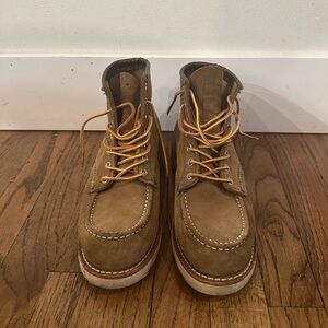 Redwing 6inch classic moc suede lace up boot in Men’s 7 size 39